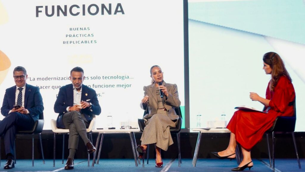 Más resultados, menos discursos: Flor Ayala representa a Hermosillo en un evento nacional.